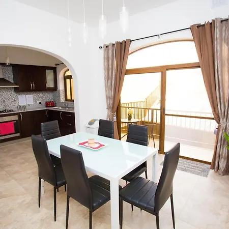 Gozo Island Vacation Home بيت للعطل Il-Wilga