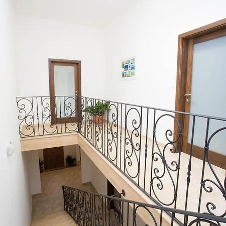 Gozo Island Vacation Home 度假居