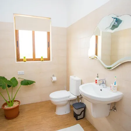 Gozo Island Vacation Home 別荘 Il-Wilġa