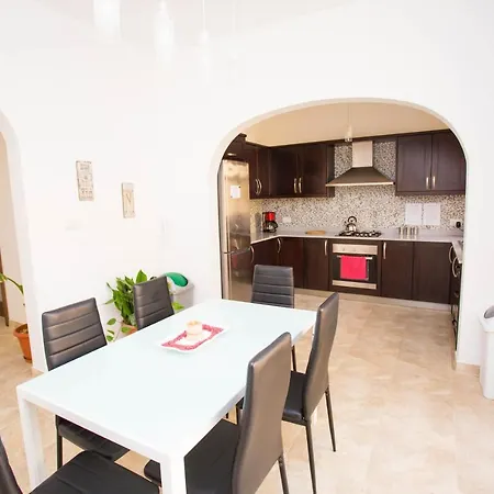 Gozo Island Vacation Home Il-Wilga